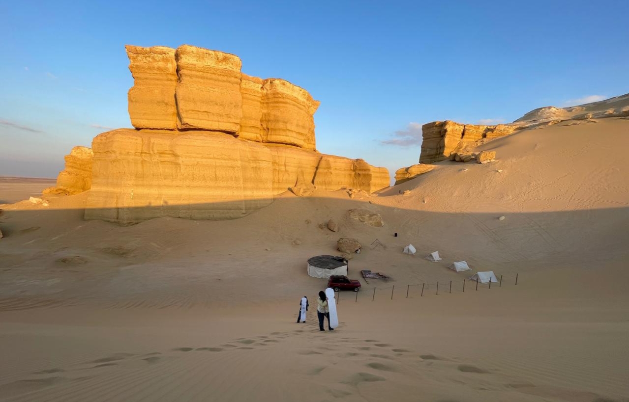 رحلة الفيوم الساحرة: اكتشف طبيعة مصر الخلابة في يومين وليلتين